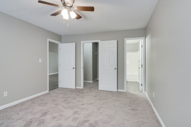 Building Photo - 4035 Calypso Dr