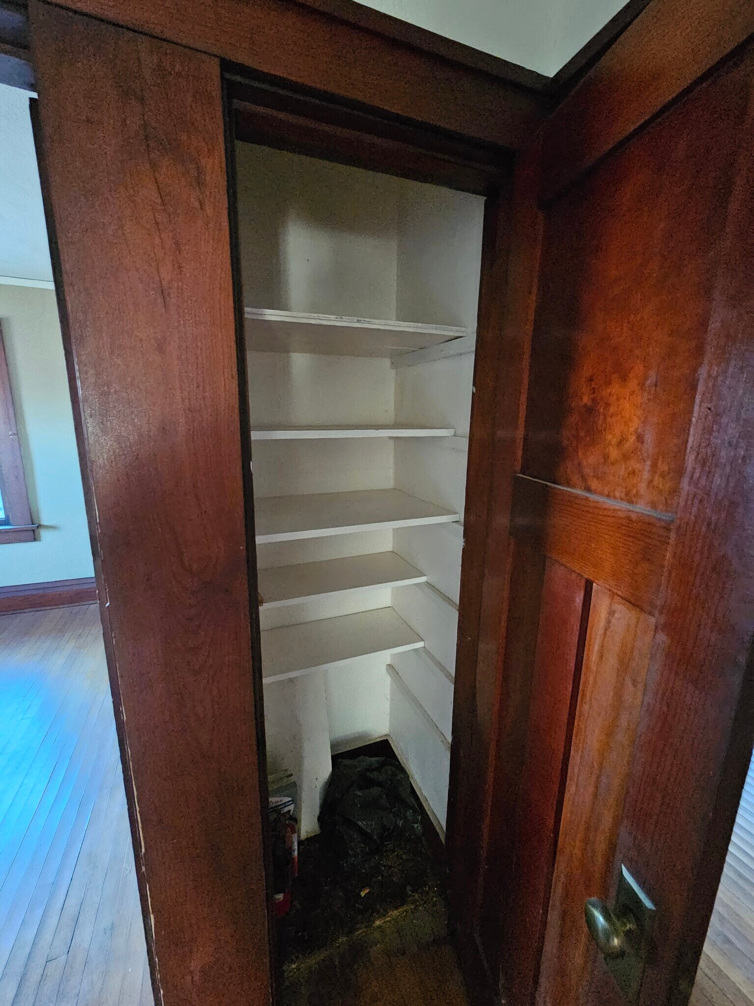 Building Photo - 1926 7th St