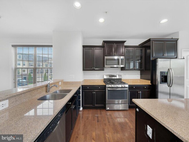 Building Photo - 1169 Carinoso Cir
