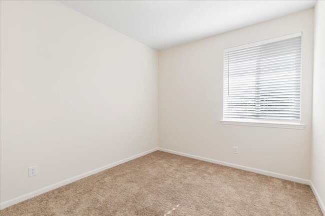 Building Photo - The Rubicon - Large and Luxurious 3 Bedroom, 2.5 bath with Loft and Full 2 Car Garage