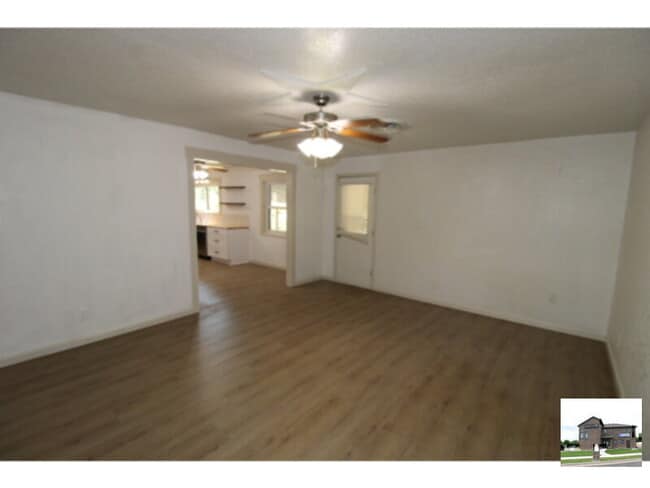 Building Photo - 507 Judy Ln