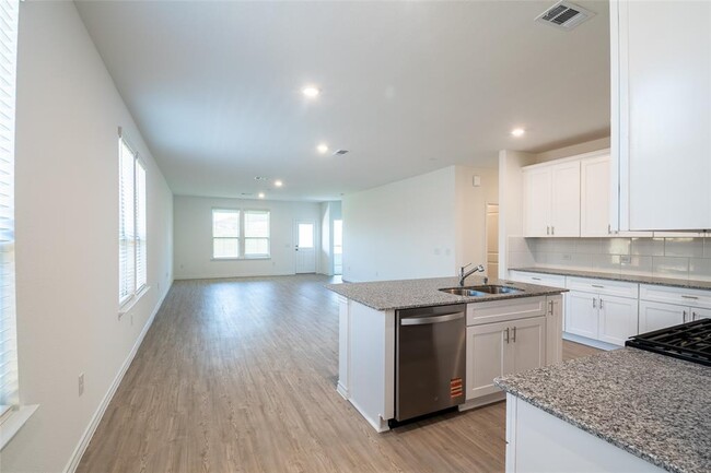 Building Photo - 15076 Rustic Moon Rd