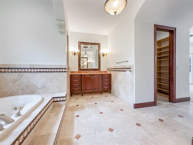 Building Photo - 8480 SW 98th St