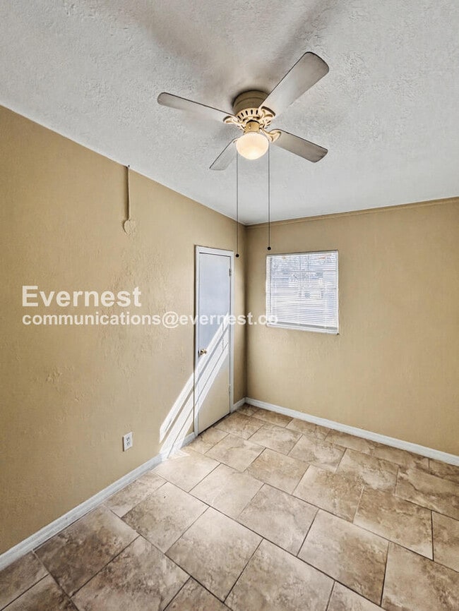 Building Photo - 2925 N 46th St