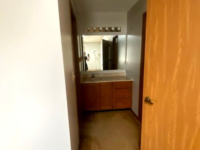Building Photo - 1826 Kerrybrook Ct