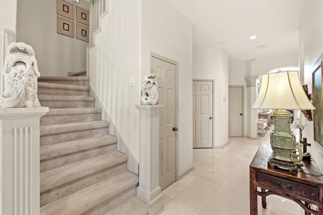 Building Photo - 4513 Country Club View