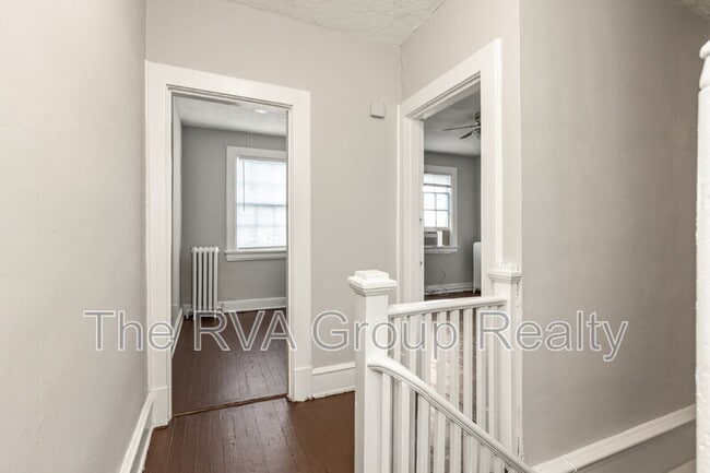 Building Photo - 2611 Grayland Ave