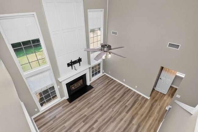 Building Photo - Beautiful 3BD/2.5BA Home in the Edinburgh Community of Ballantyne!