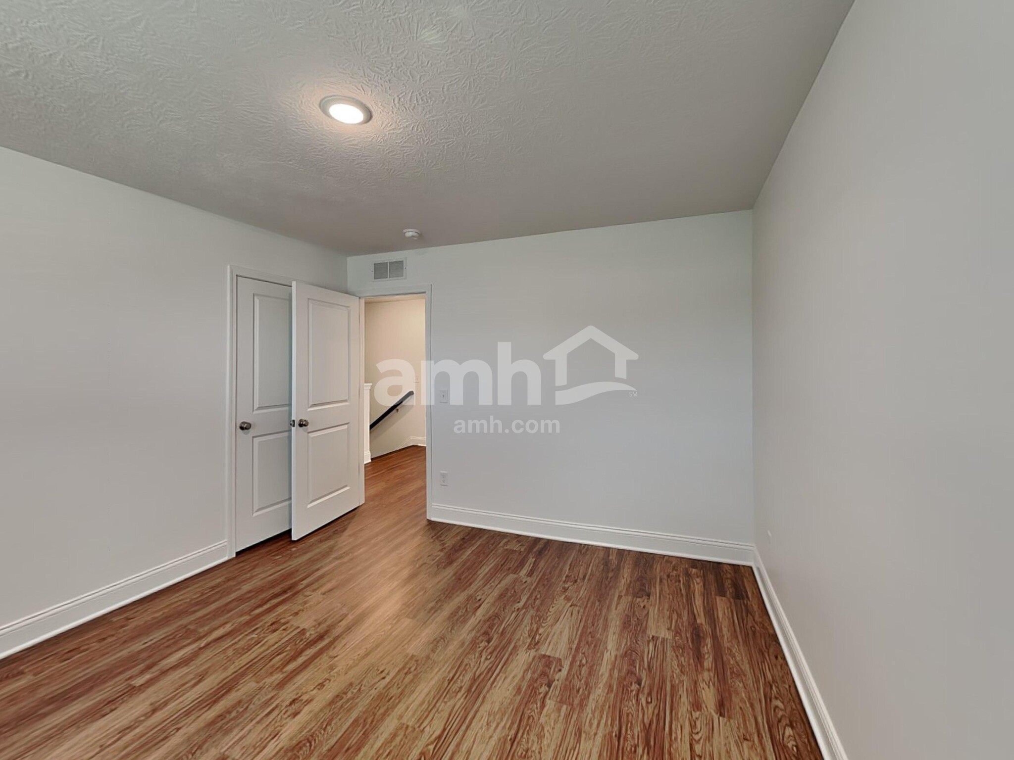 Building Photo - 5953 Hagar Vly Dr