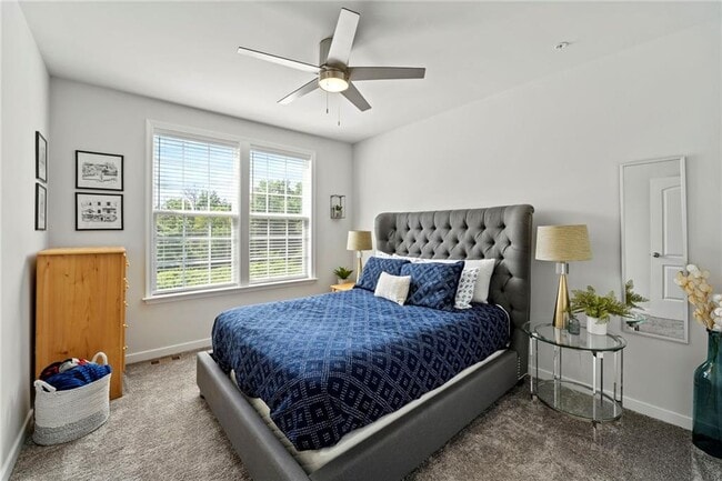 Building Photo - 5922 Laurel Bed Ln