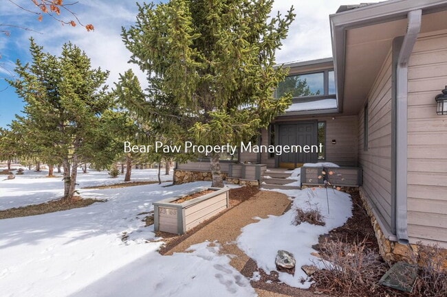 Building Photo - Beautiful Home in Genesee!!