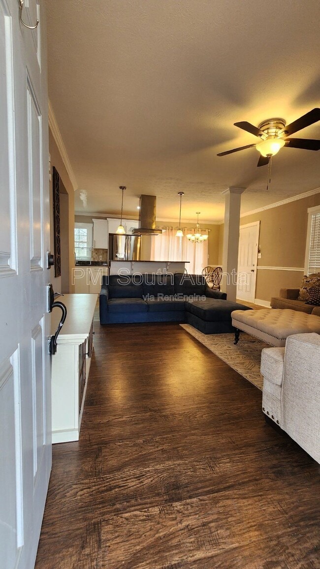 Building Photo - 157 Sunrise Cir