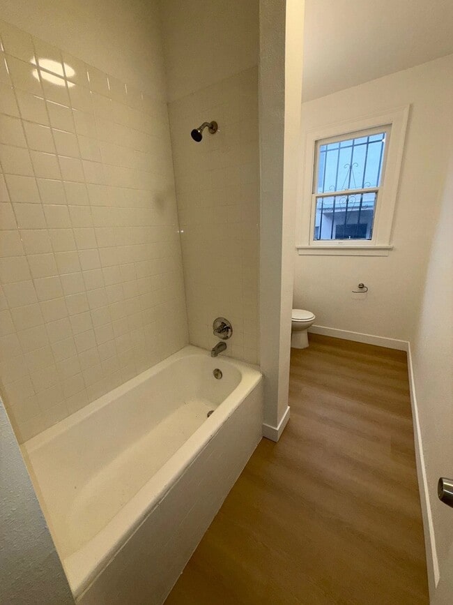 Building Photo - 2801 San Marino St