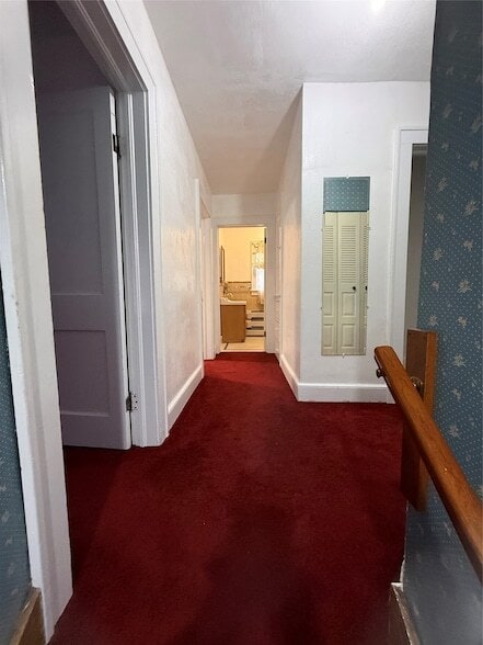 Building Photo - 18 Esther Ave