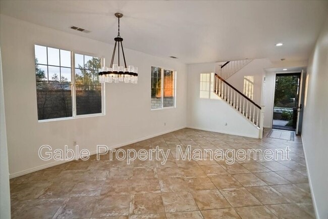 Building Photo - 26631 Millhouse Dr