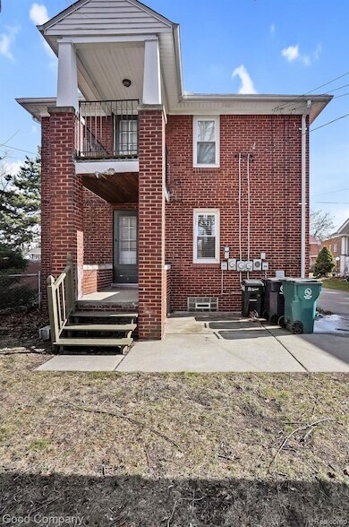 Building Photo - 200 S Pleasant St