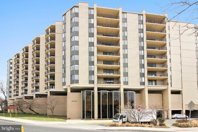 Building Photo - 4242 East-West Hwy