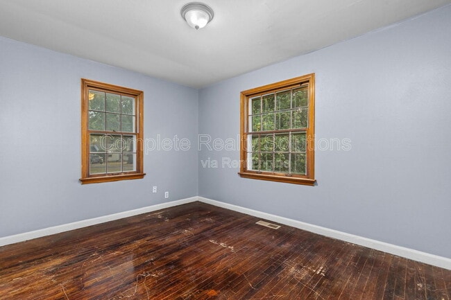 Building Photo - 10506 Byfield Dr