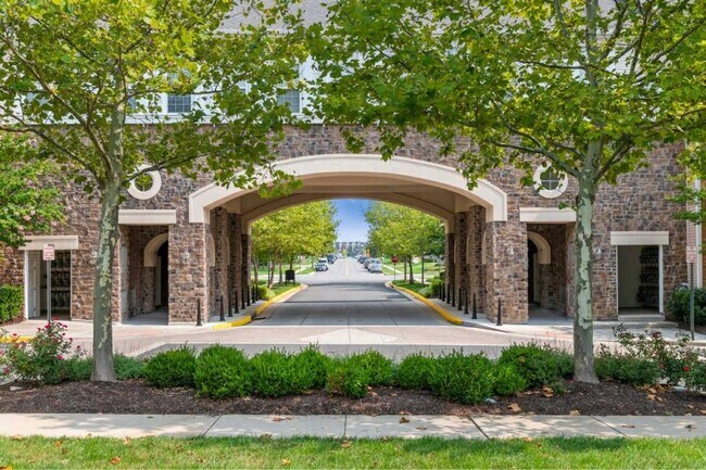 Building Photo - Lerner Parc Dulles