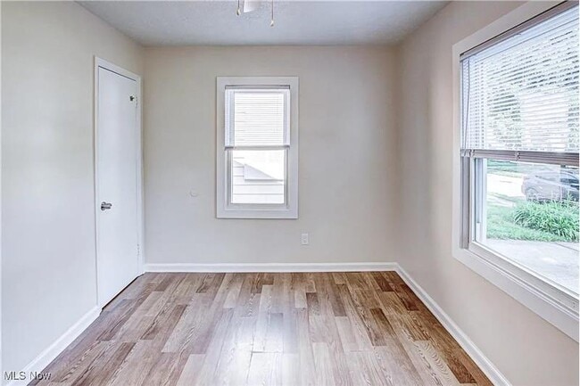 Building Photo - 12413 Matherson Ave