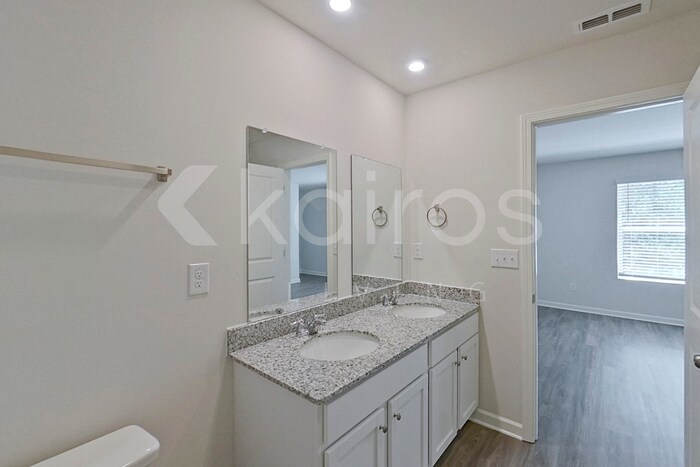 Building Photo - 364 Ironwood Ct