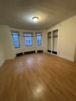 Building Photo - 840 E Westmoreland St