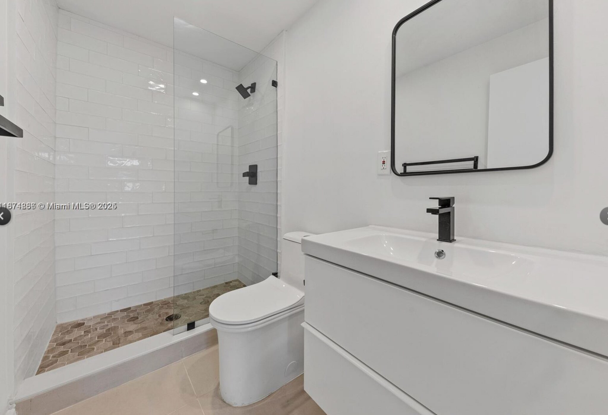 Building Photo - 7525 Adventure Ave