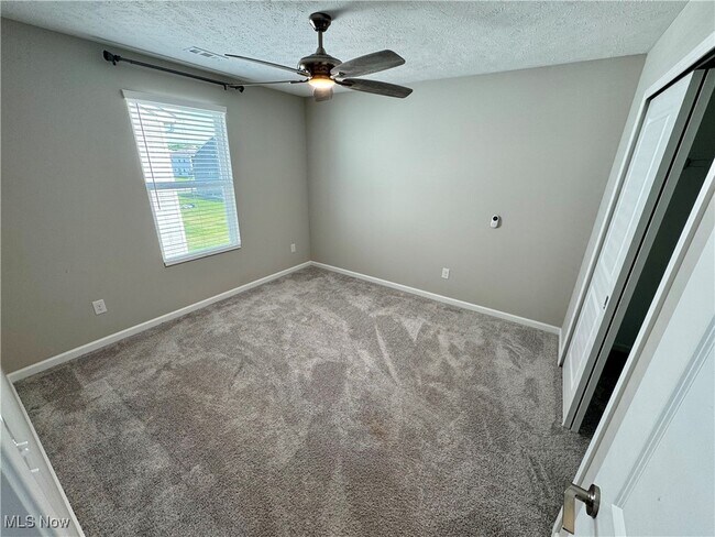 Building Photo - 23755 Rebecca Ln