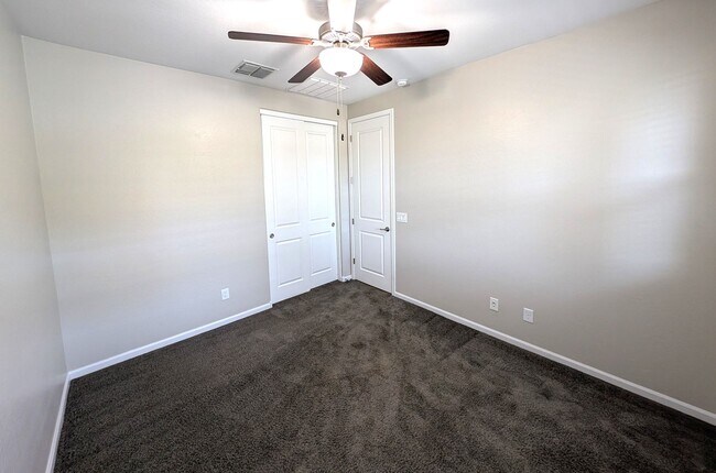 Building Photo - 3 Bedroom Home in the Eastmark Community Near E Ray Rd and S Signal Butte Rd!