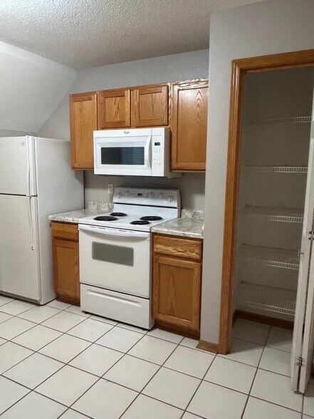 Building Photo - 7425 Wistful Vista Dr