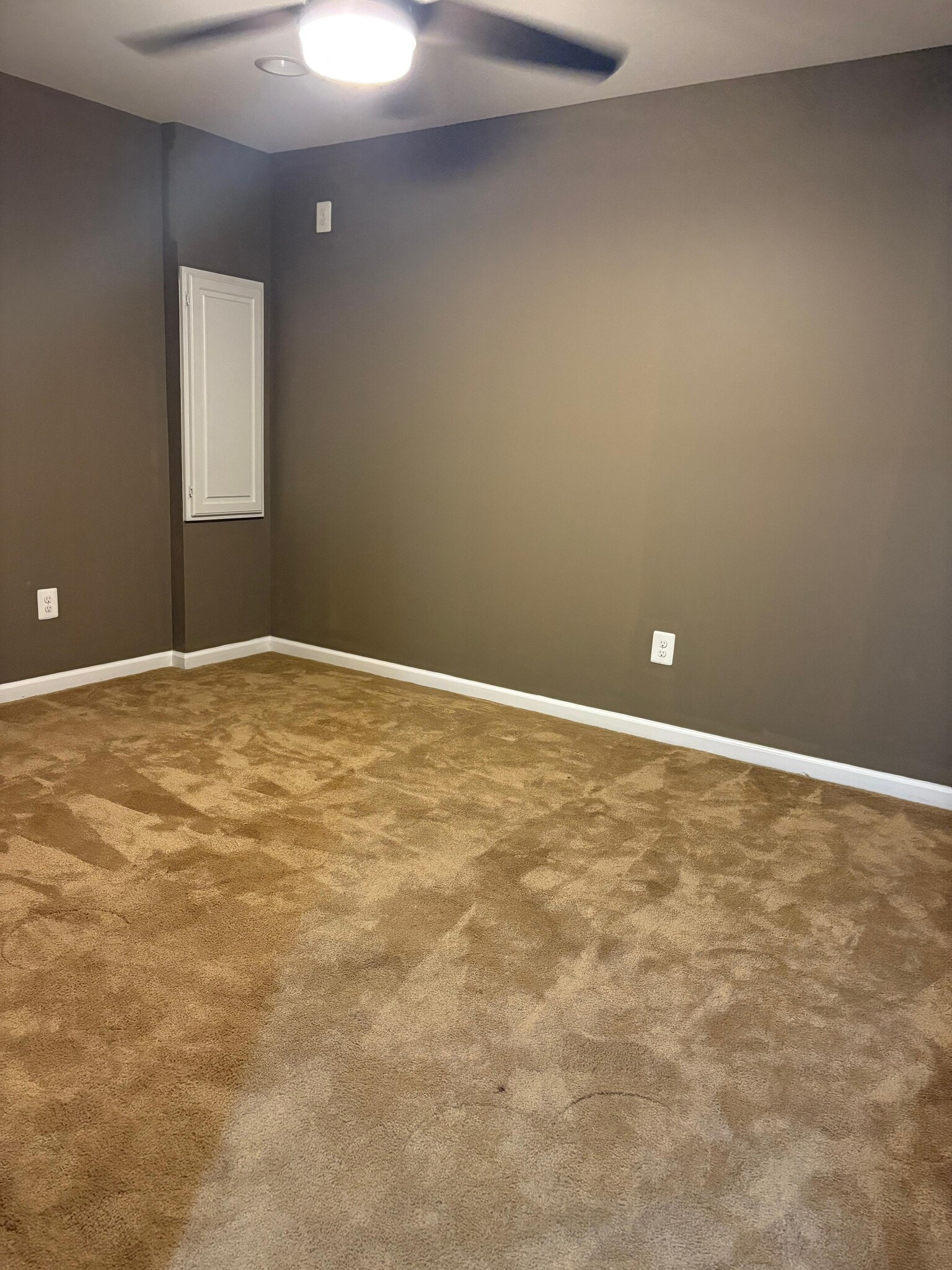 Building Photo - 1023 Anderson Pl SE