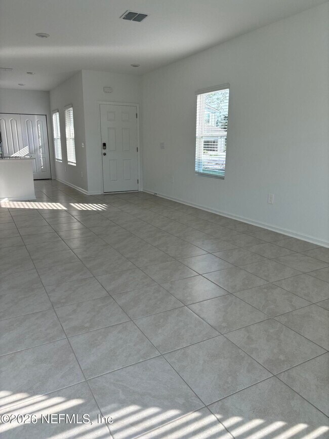 Building Photo - 189 Tidal Bch Ave