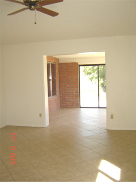 Building Photo - 533 E Montgomery Ave