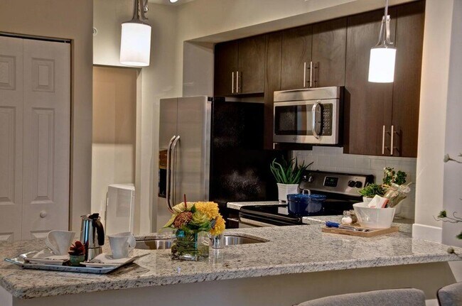 Building Photo - 8105 Tumblestone Ct