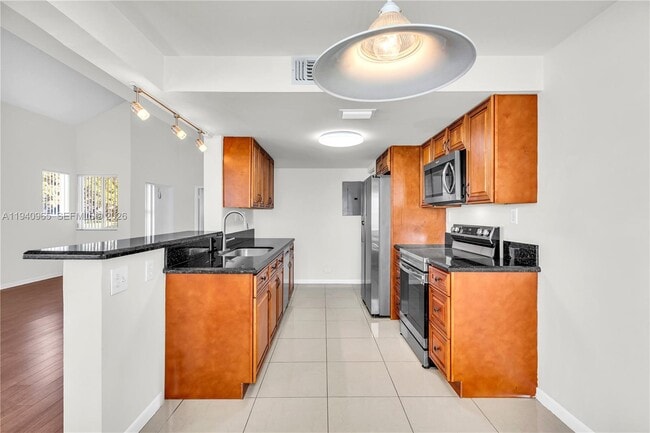 Building Photo - 801 NW 91st Terrace