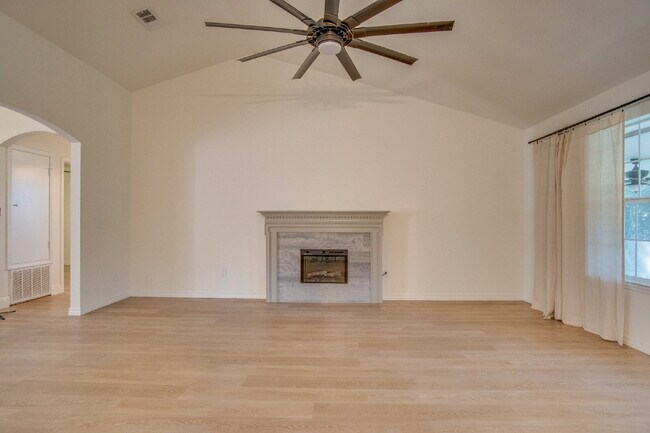 Building Photo - West Pensacola 3BR, 2BA Brick Home Near NAS Pensacola with Screened Porch, Spacious Kitchen & Ope...