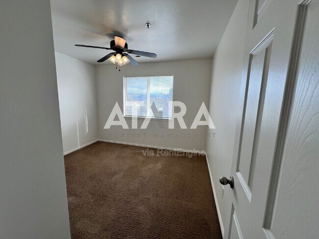 Building Photo - 4984 W 4850 S