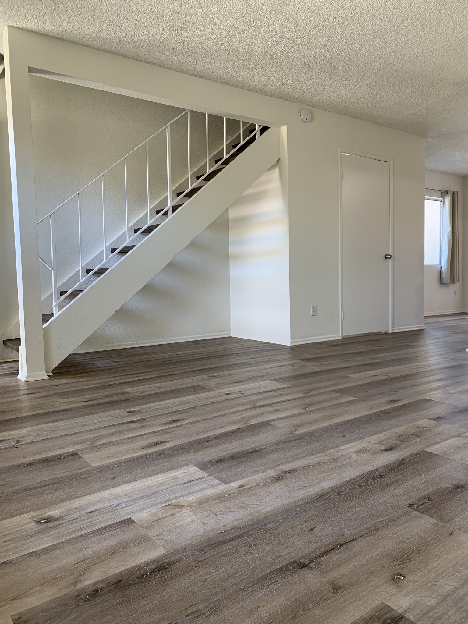 Building Photo - 16481 Waterway Cir