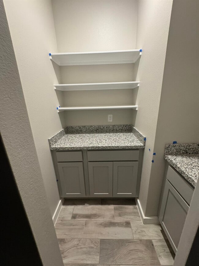 Building Photo - 1603 Ocaso Dr