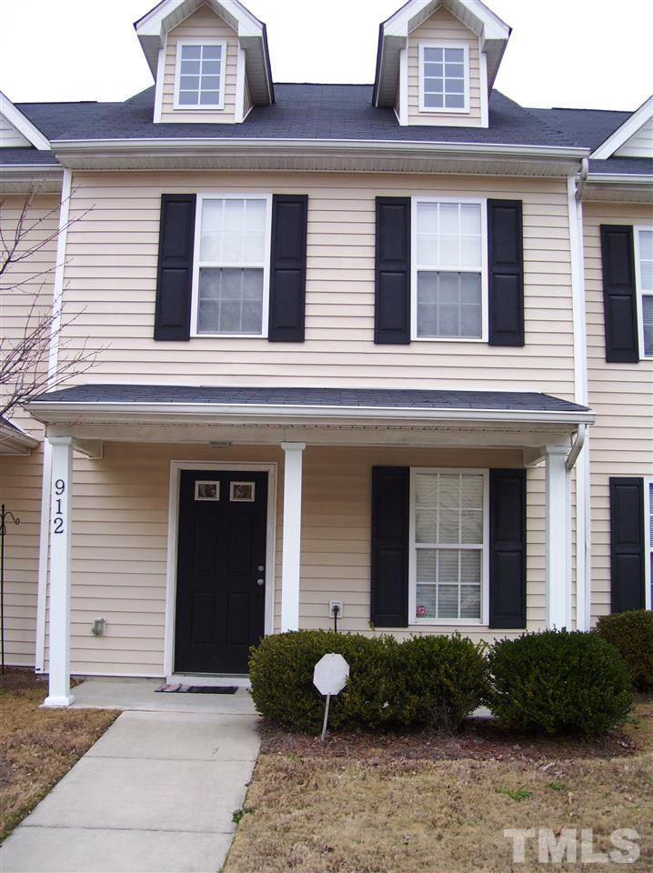 Building Photo - 912 Savin Landing