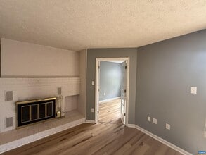 Building Photo - 132 Turtle Creek Rd