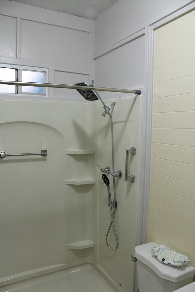 Building Photo - 4125 Avenue M