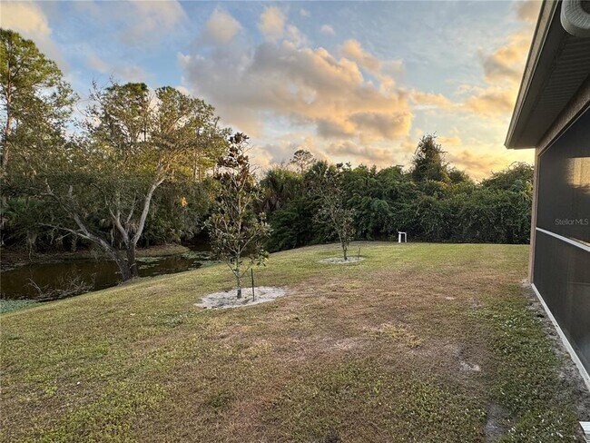 Building Photo - 2750 Carolina St