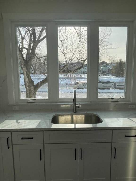 Building Photo - 38 Vernon St