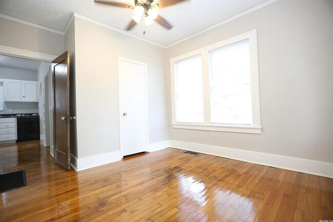 Building Photo - 3430 N Cypress St