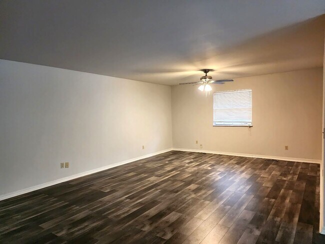 Building Photo - 2224 NW 49th St
