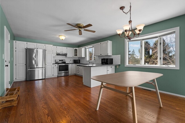 Building Photo - 9434 Neal Rd