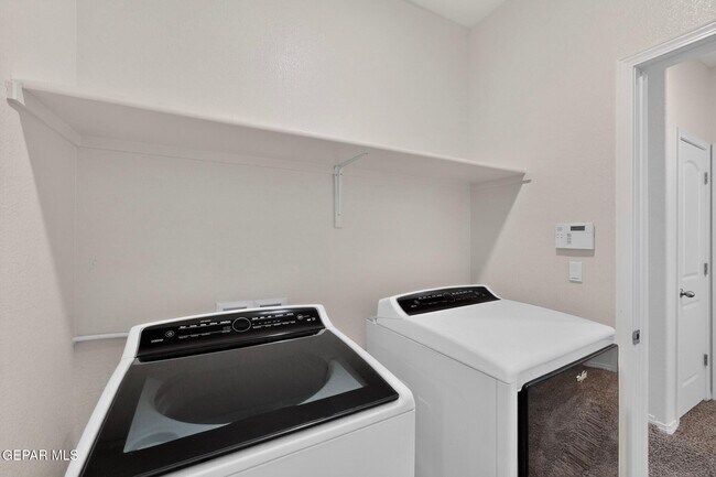Building Photo - 12621 Cono Norte Dr