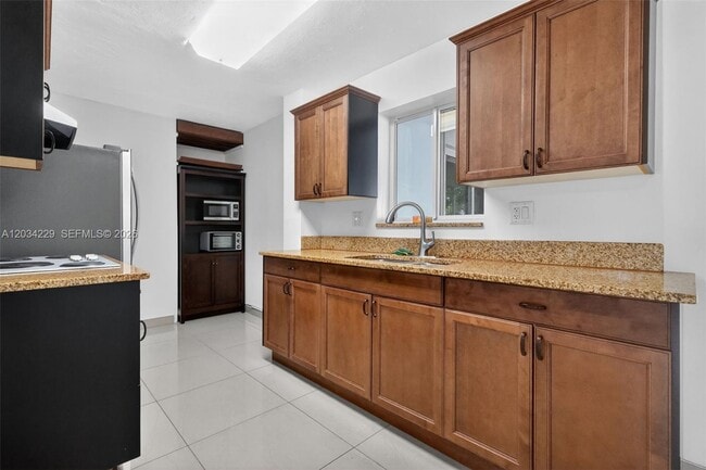 Building Photo - 17001 NW 53rd Ct