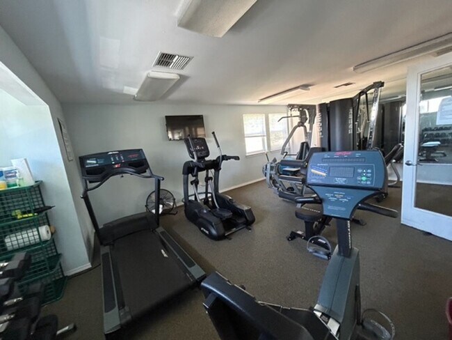 Building Photo - 3811 130th Ln SE